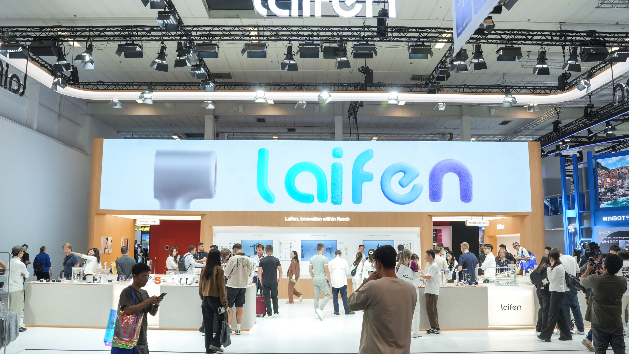 Laifen expands beyond hair dryers with a four-product personal care lineup at IFA 2026:这条智能产品动态,国内用户更该关注生态兼容和实际体验封面图