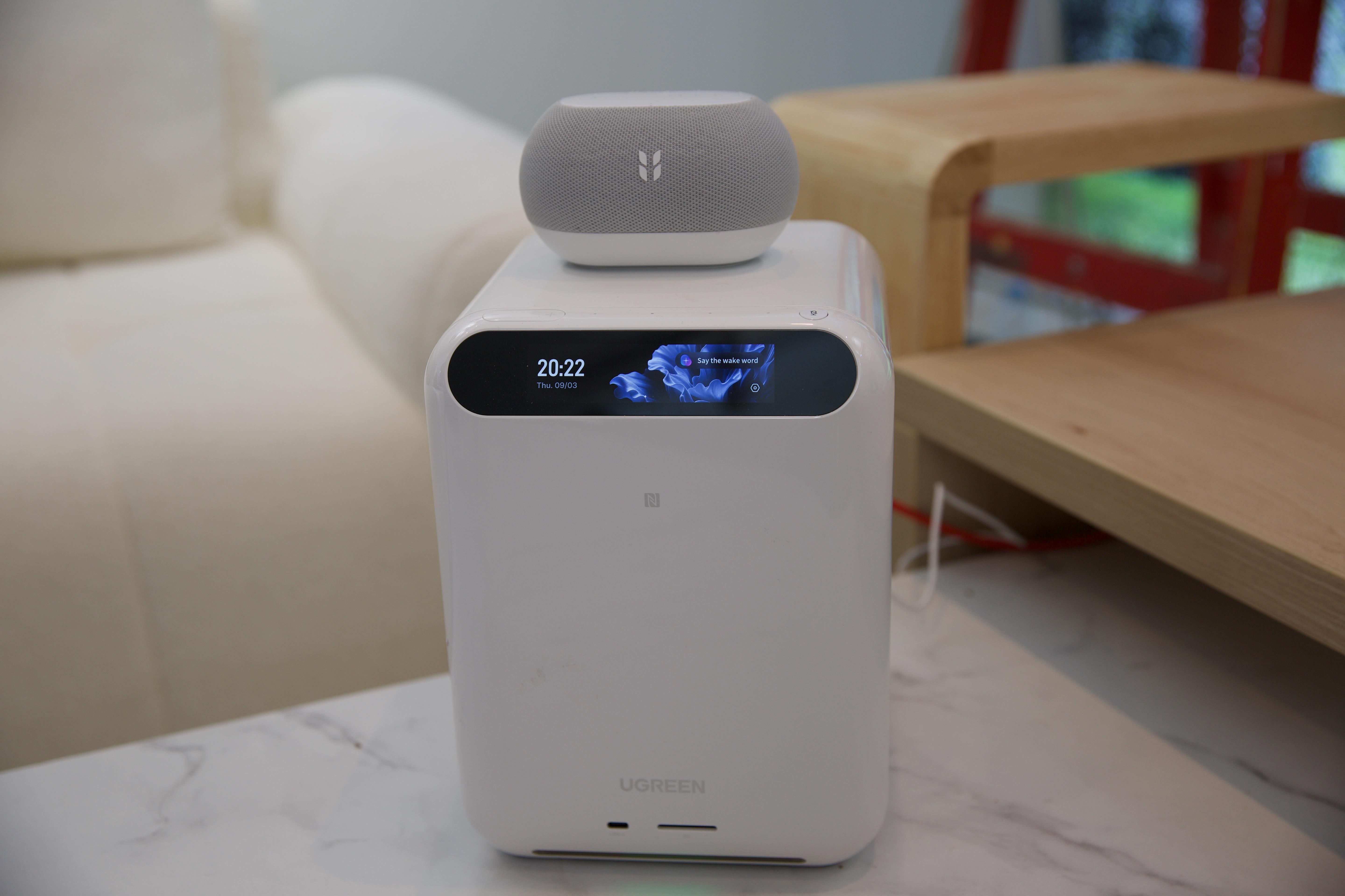 This NAS company wants to run your local smart home:这条智能产品动态,国内用户更该关注生态兼容和实际体验封面图