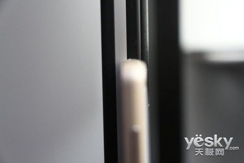 忘掉投影吧 华录100寸巨屏激光电视全网首评